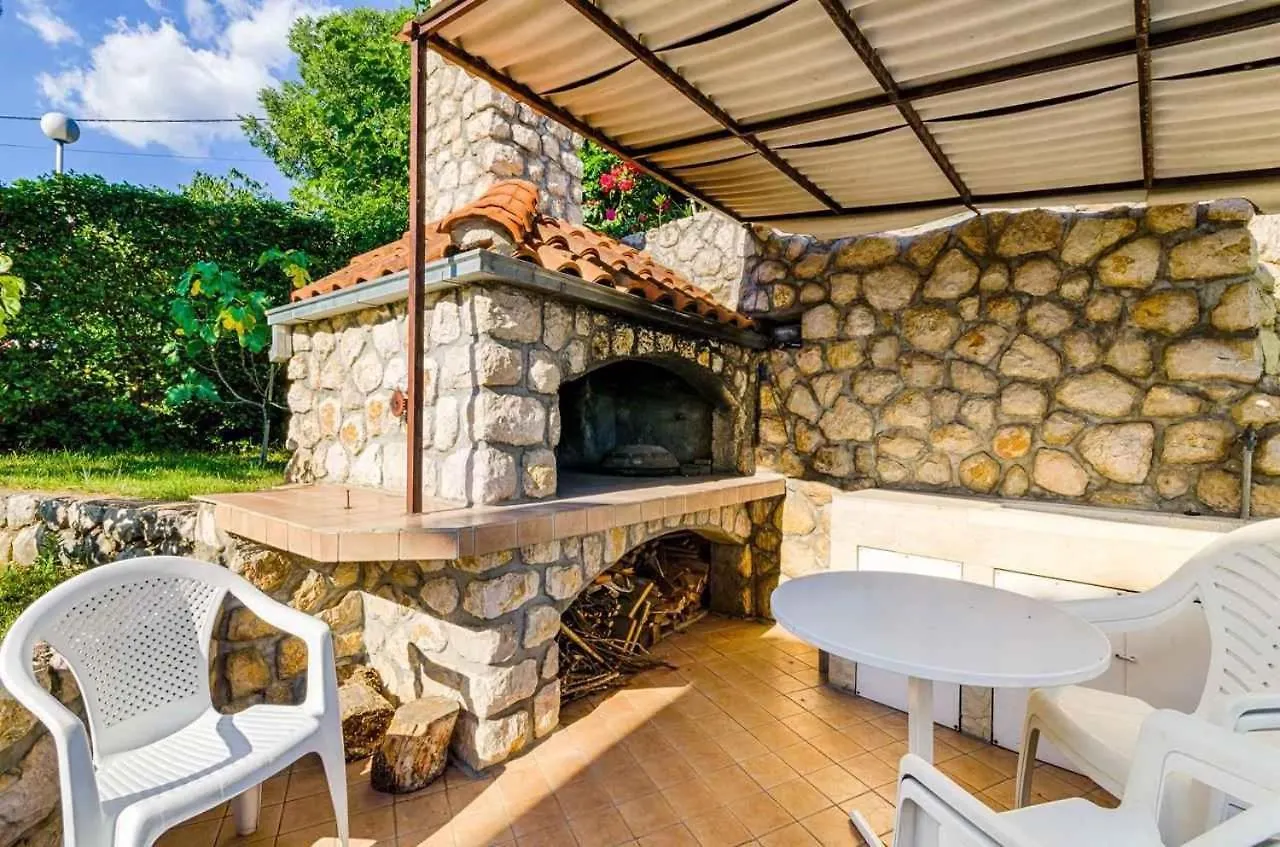 Two-Bedroom Apartment Crikvenica 5 Dramalj